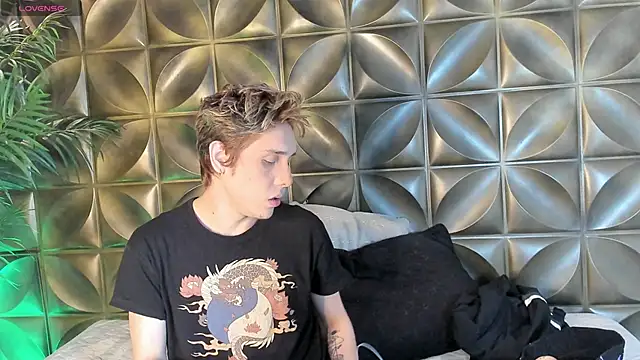 Snapshot of DannyParker_ chatting on 14, 3, 2026 DannyParker online show from 14, 3, 2026