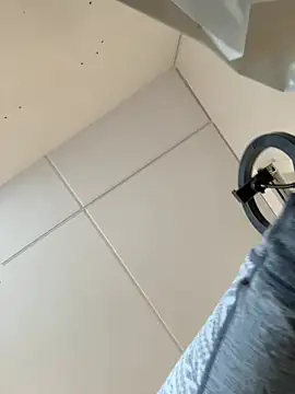 Amanda Norsk online show from 4, 3, 2026