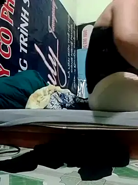 Snapshot of YIYI-502 chatting on 24, 2, 2026 YIYI-502 online show from 24, 2, 2026