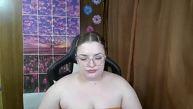 Snapshot of Teasing_Dora chatting on 28, 6, 2026 Teasing Dora online show from 28, 6, 2026
