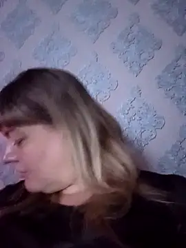 KristinaLowq online show from 8, 4, 2026