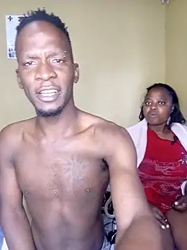 Snapshot of YOURSHORTGIRL chatting on 7, 4, 2026 YOURSHORTGIRL online show from 7, 4, 2026