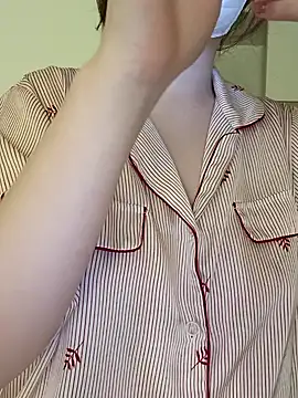 wang1472581 online show from 19, 4, 2026