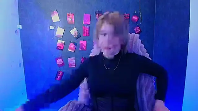 Snapshot of CuttieEmma chatting on 10, 2, 2026 CuttieEmma online show from 10, 2, 2026