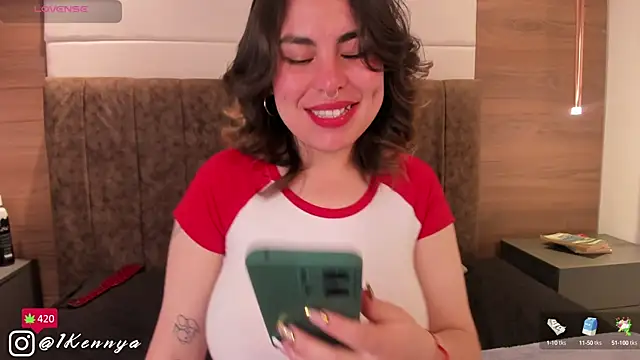 Kennya Rodriguez online show from 2, 12, 2024