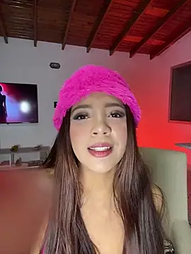 Snapshot of Pushaina__1 chatting on 28, 2, 2026 Pushaina 1 online show from 28, 2, 2026