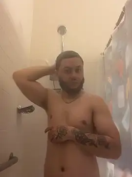 Tu PaPi Favorito online show from 6, 2, 2026