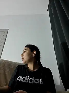 Snapshot of AbellaDesiree chatting on 28, 2, 2026 AbellaDesiree online show from 28, 2, 2026