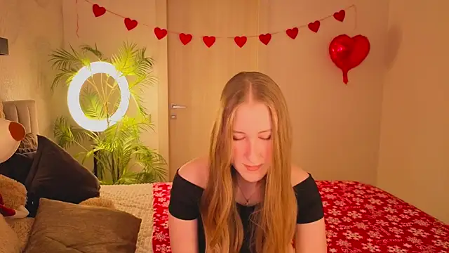 Snapshot of CassieReborn chatting on 25, 2, 2026 CassieReborn online show from 25, 2, 2026