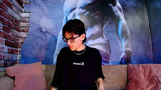 Snapshot of Jax_valentine chatting on 7, 2, 2026 Jax valentine online show from 7, 2, 2026