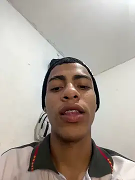 Snapshot of dominick_fran chatting on 8, 2, 2026 dominick fran online show from 8, 2, 2026