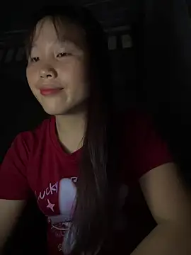 Snapshot of kekely chatting on 5, 7, 2026 kekely online show from 5, 7, 2026