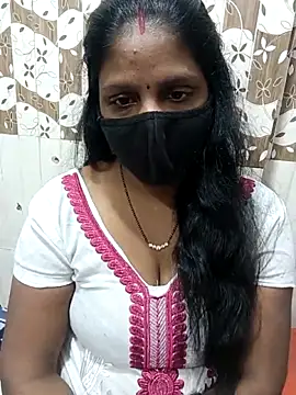 Snapshot of Parul-009 chatting on 7, 2, 2026 Parul-009 online show from 7, 2, 2026