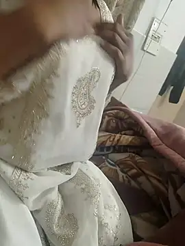 Snapshot of Curvy_Simran chatting on 17, 2, 2026 Curvy Simran online show from 17, 2, 2026