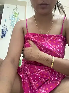 kavyababy00 online show from 26, 4, 2026