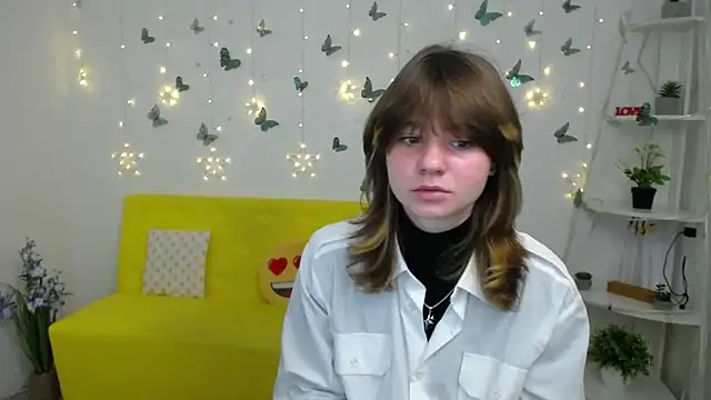 Snapshot of AnnaWest_ chatting on 28, 2, 2026 AnnaWest online show from 28, 2, 2026