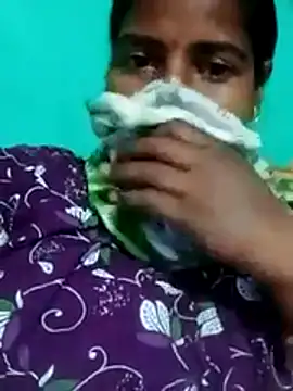 Snapshot of Your_deshibhabi25years chatting on 22, 2, 2026 Your deshibhabi25years online show from 22, 2, 2026