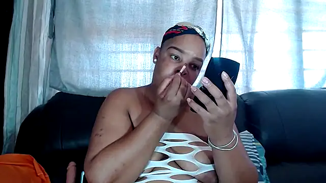 Snapshot of NAUGHTYSQUIRTER21 chatting on 8, 2, 2026 NAUGHTYSQUIRTER21 online show from 8, 2, 2026