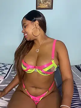 LUCIA-FERRERO online show from 7, 2, 2026