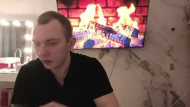 Crystal Nuts online show from 2, 3, 2026