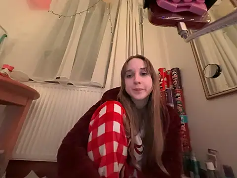 Snapshot of Wantlt chatting on 12, 2, 2026 Wantlt online show from 12, 2, 2026