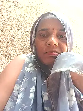 Snapshot of Muskan44s chatting on 5, 7, 2026 Muskan44s online show from 5, 7, 2026