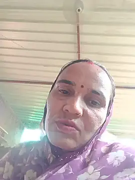 Snapshot of Muskan44s chatting on 2, 8, 2026 Muskan44s online show from 2, 8, 2026