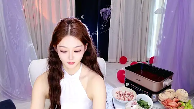 Snapshot of Dancer_Lucky-Nini chatting on 23, 2, 2026 Dancer Lucky-Nini online show from 23, 2, 2026