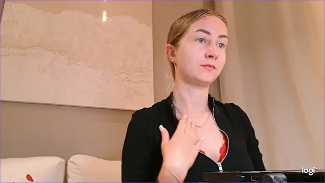 BluueSilk online show from 27, 9, 2025