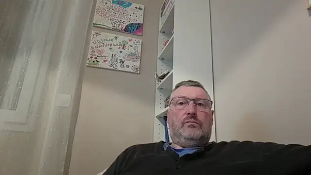 doudou310 online show from 13, 3, 2026