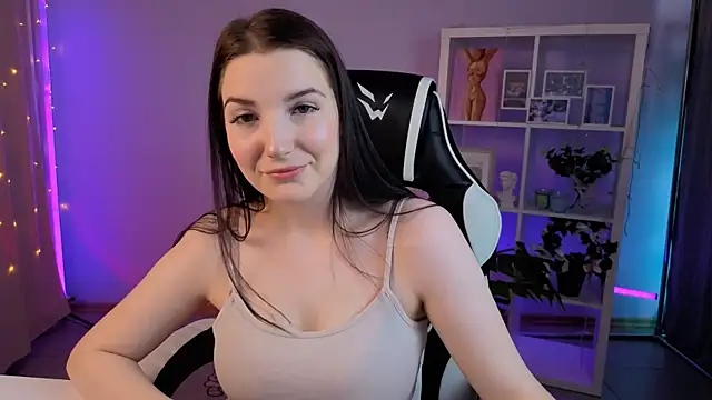 AliceChanel online show from 27, 3, 2026