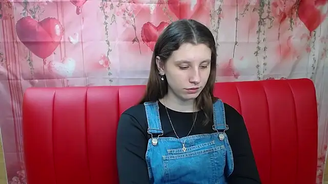 Snapshot of LilianaShine chatting on 26, 2, 2026 LilianaShine online show from 26, 2, 2026