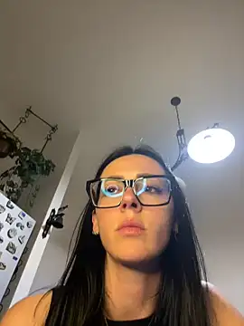 alibi room online show from 3, 5, 2026