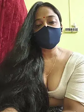 Snapshot of kashish_bhabhi chatting on 20, 5, 2026 kashish bhabhi online show from 20, 5, 2026