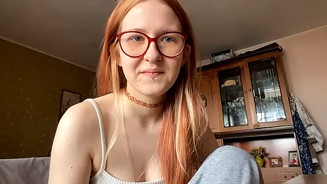 Snapshot of LaureenVielma chatting on 27, 2, 2026 LaureenVielma online show from 27, 2, 2026