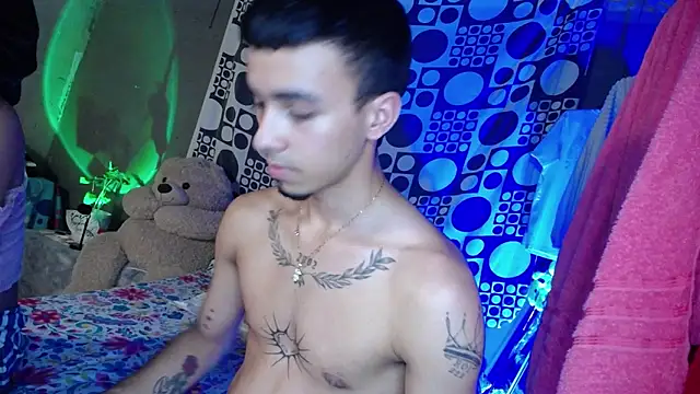 THE PERFECT COUPLE 12 online show from 3, 2, 2026