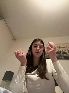 Snapshot of shyhabibi chatting on 27, 2, 2026 shyhabibi online show from 27, 2, 2026