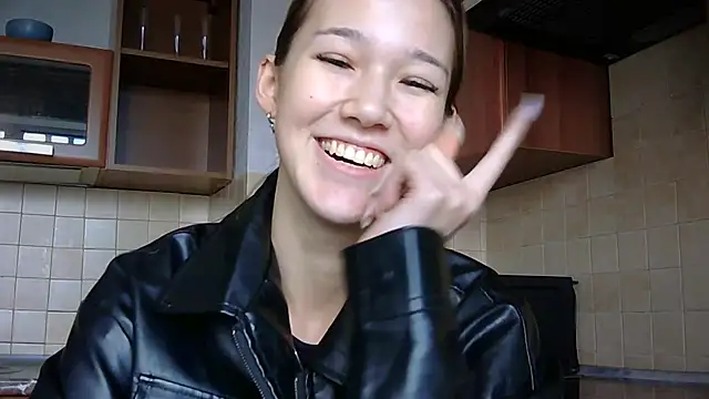 lilXdomiii online show from 19, 4, 2026