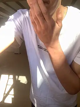 Spoo69 online show from 5, 4, 2026