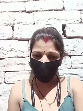 Divya-11431 online show from 20, 6, 2026