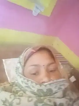 Snapshot of Julilodhi8695 chatting on 12, 2, 2026 Julilodhi8695 online show from 12, 2, 2026