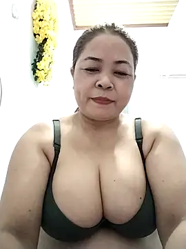 Snapshot of Baby-bigtits2026 chatting on 4, 5, 2026 Baby-bigtits2026 online show from 4, 5, 2026