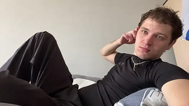 Snapshot of Bob_bucks chatting on 17, 3, 2026 Bob bucks online show from 17, 3, 2026