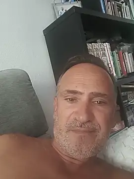 Snapshot of bobo672 chatting on 1, 6, 2026 bobo672 online show from 1, 6, 2026