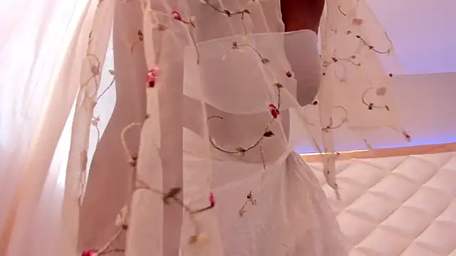 EvelynDivine online show from 12, 2, 2026