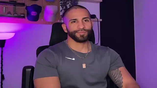 SamDornan51 online show from 17, 4, 2026