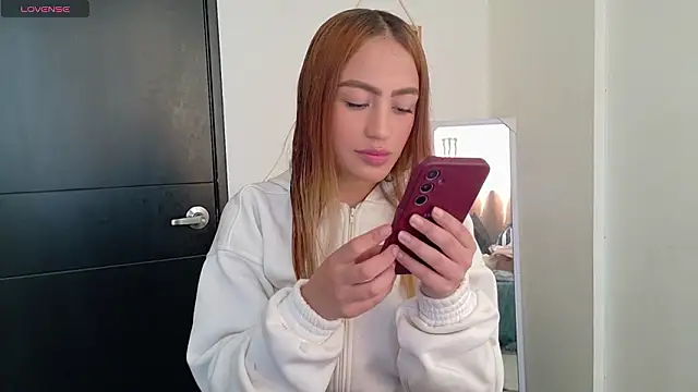 PaulaSantanaOf online show from 23, 3, 2026