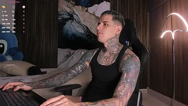 Snapshot of trisstann_ chatting on 17, 2, 2026 trisstann online show from 17, 2, 2026