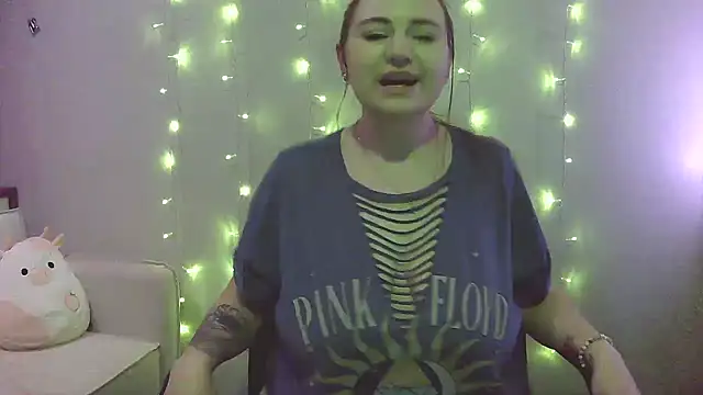 Snapshot of busteebetty chatting on 17, 2, 2026 busteebetty online show from 17, 2, 2026