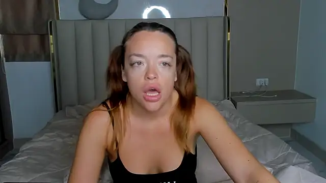 stellaa quenn online show from 21, 3, 2026